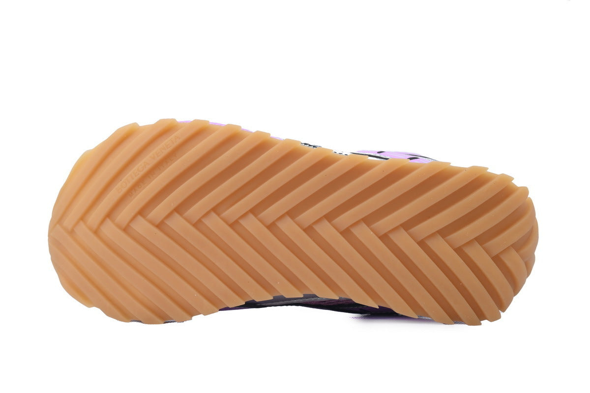 https://images.mrshopplus.com/495014464869398/DTB_proProduct/2025-11-06/bottega_veneta_orbit_pink_741357v2x406151_1D2B72CFBDE13.jpg